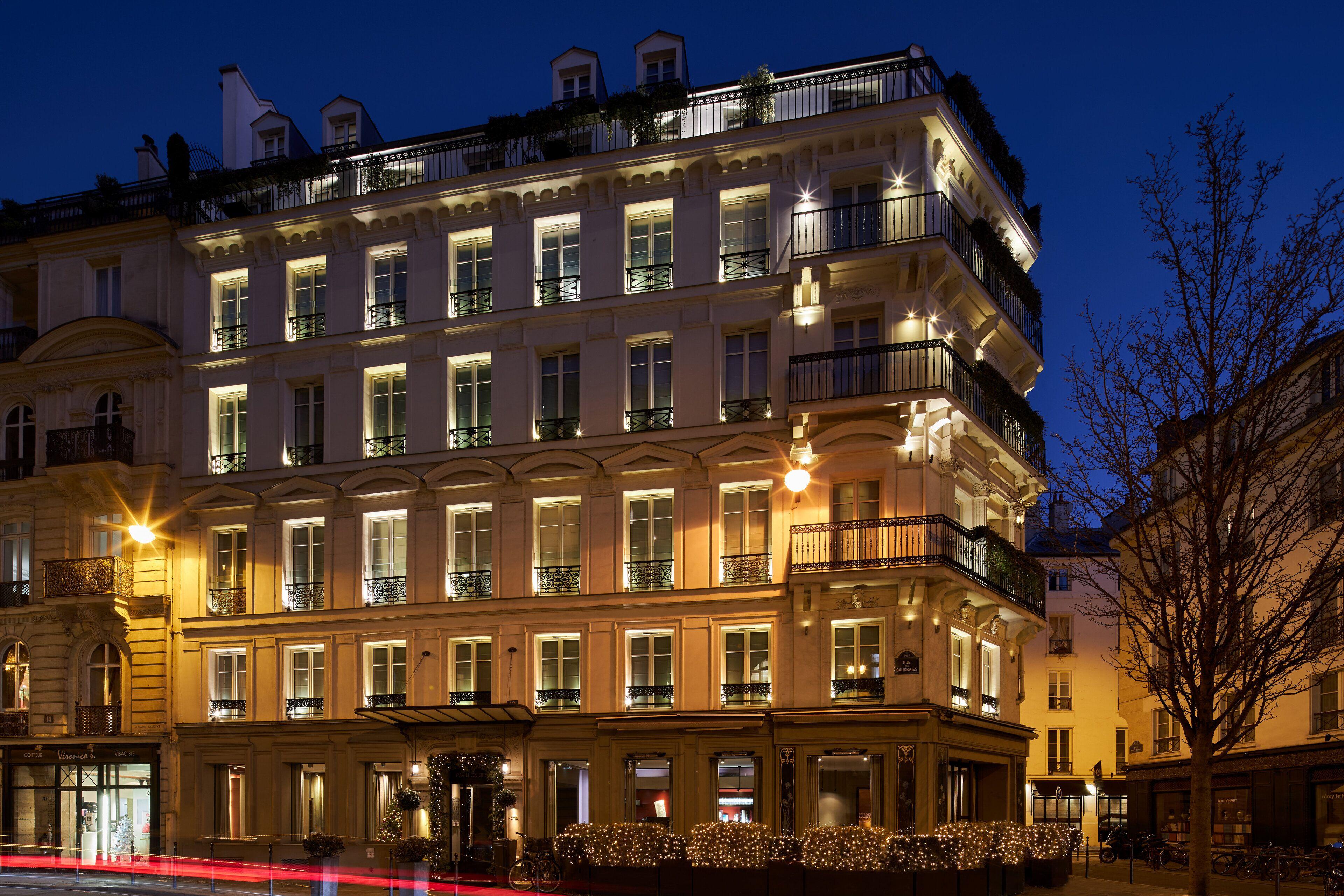 Hotel Le Pavillon Des Lettres 4*