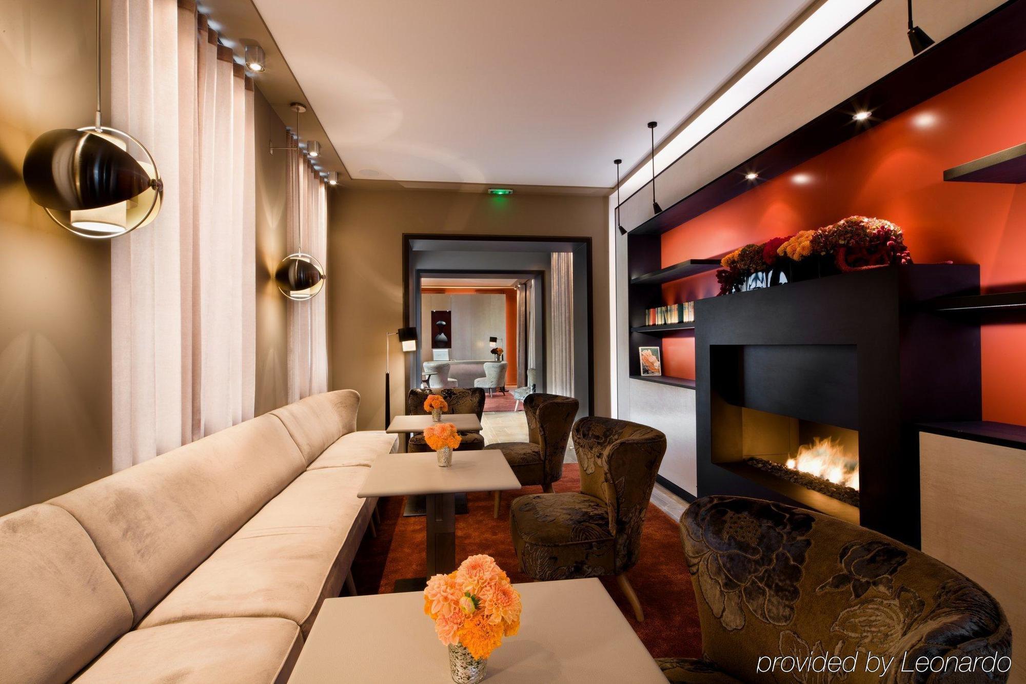 Le Pavillon Des Lettres